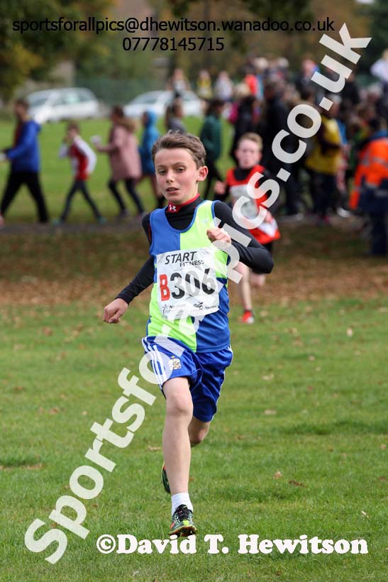 Boys under-13s Northern Cross Country Relays, Graves Park, Sheffield. Photo: David T. Hewitson/Sports for All Pics